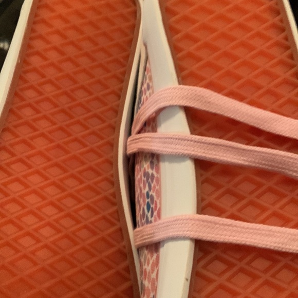 Monogrammed sneakers - Picture 4 of 4